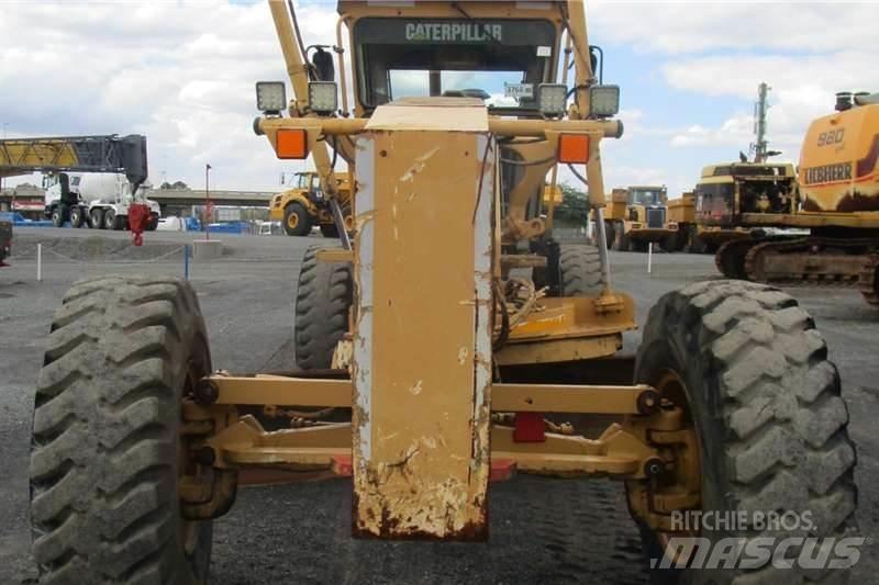 CAT 140H Grader