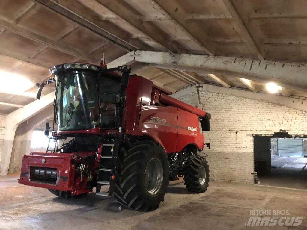 CASE AF7150 Mähdrescher