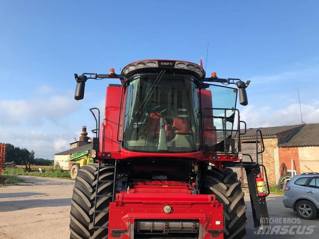 CASE AF7150 Mähdrescher