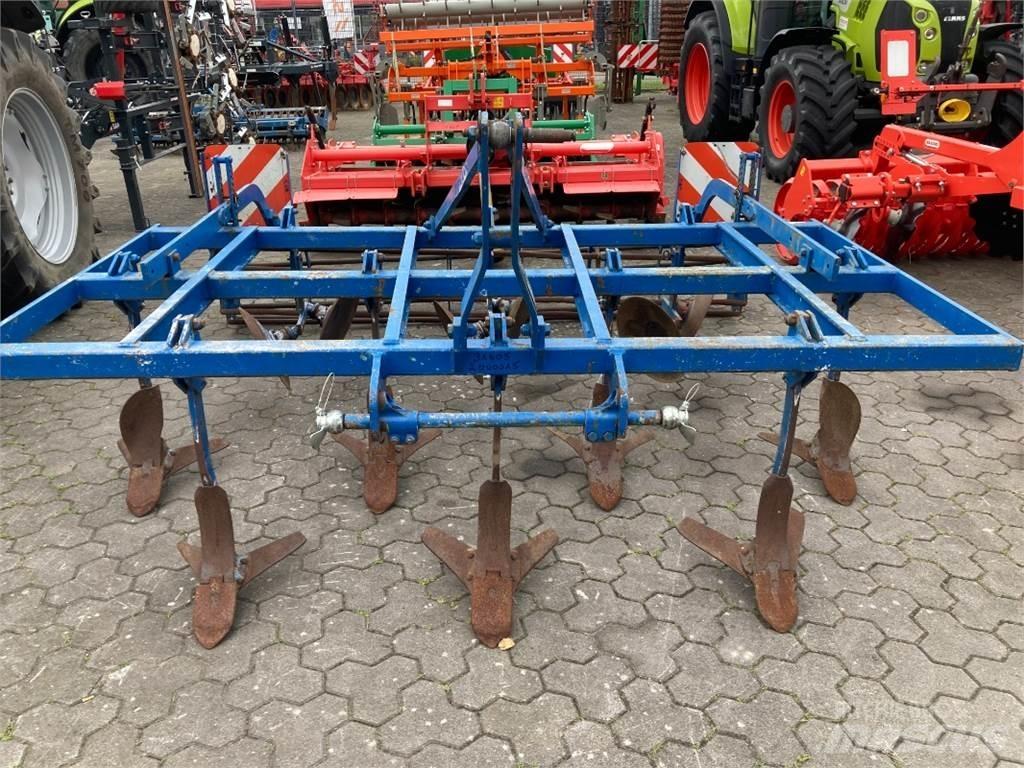 Lemken Smaragd 300 Grubber