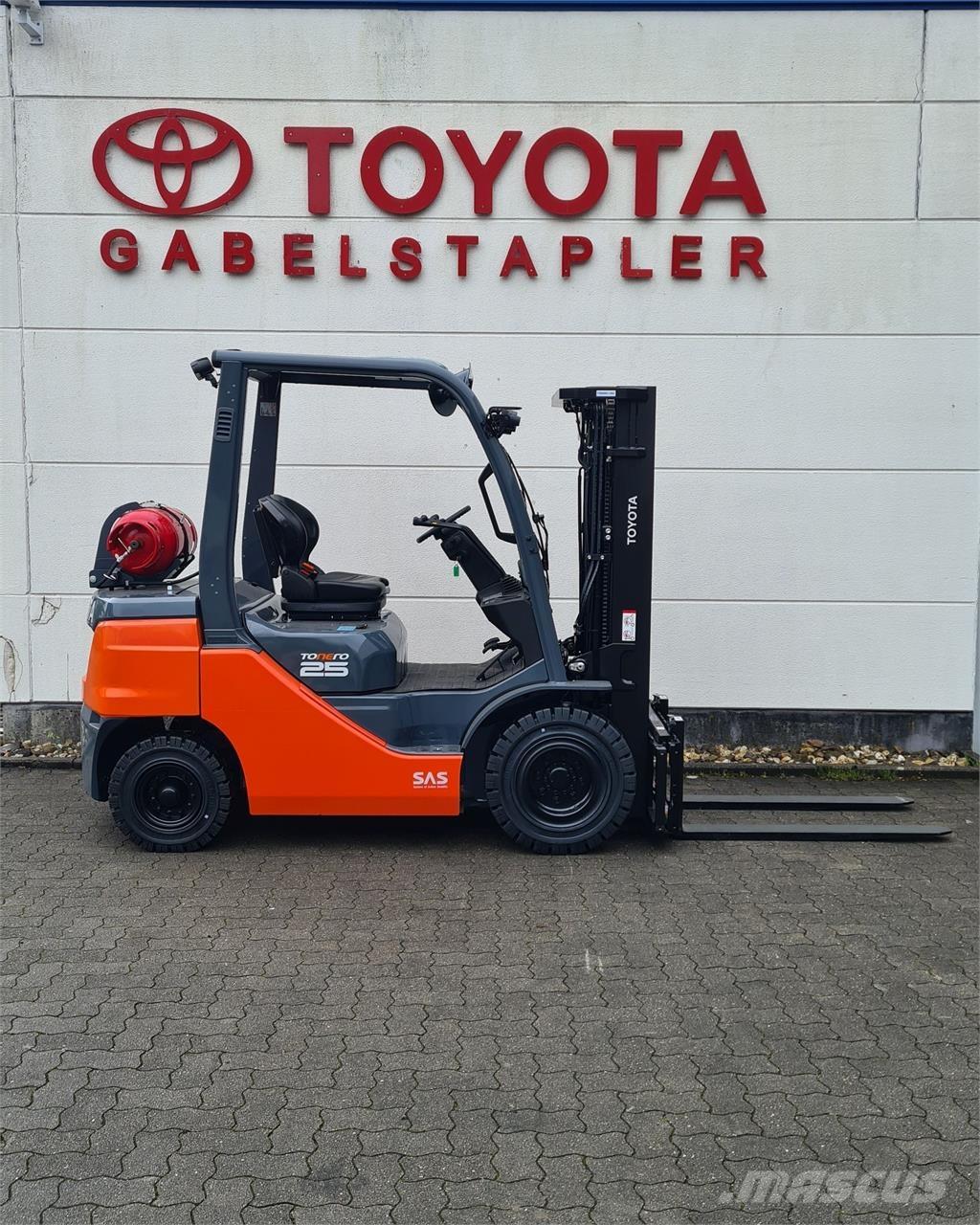 Toyota 02-8FGF25 Gasstapler
