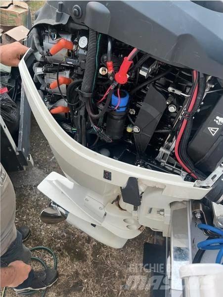  Proline 20 Express Boote / Prahme