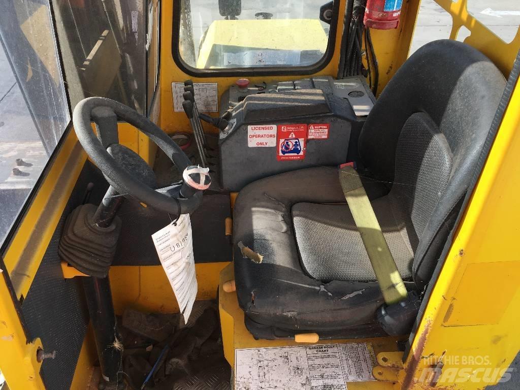 Combilift C 3000 Seitenstapler
