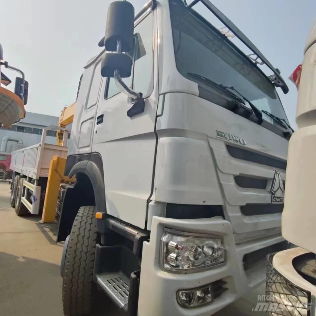 Howo 371 6x4 Kranwagen
