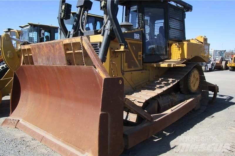 CAT D6R2 Bulldozer