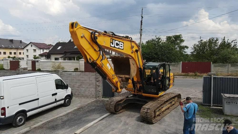 JCB JS220LC Raupenbagger