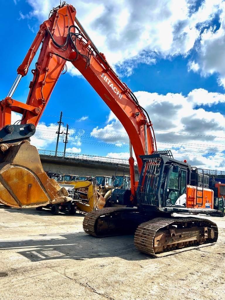 Hitachi 490 LCH-6 Raupenbagger