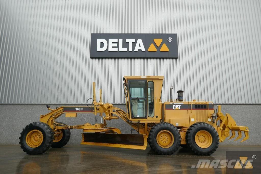 CAT 140H Ex-army Grader