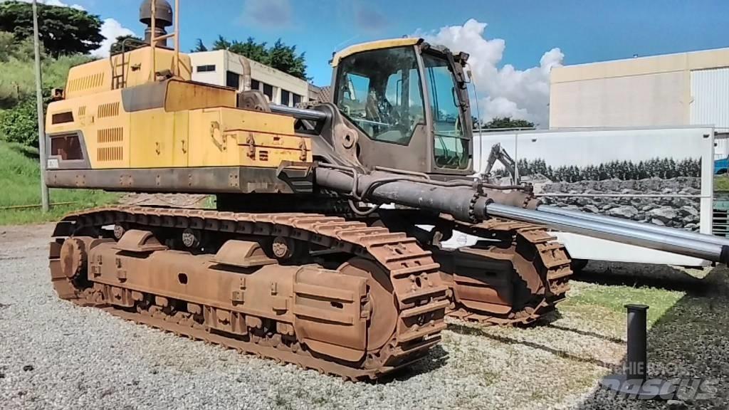 Volvo EC750D Raupenbagger