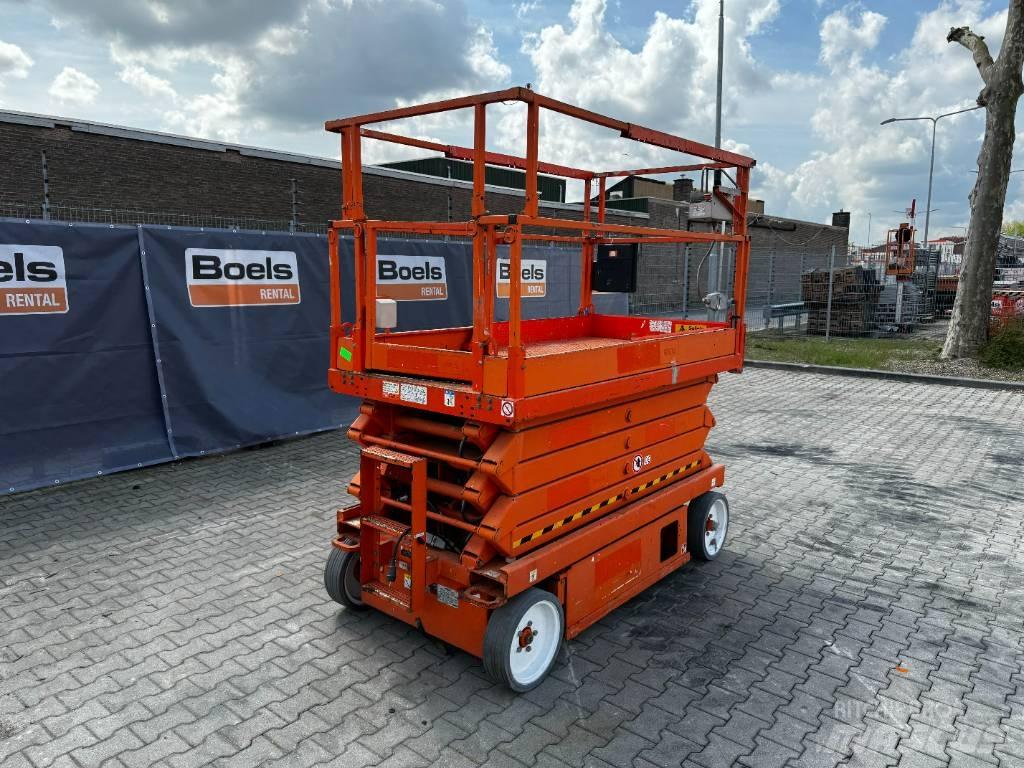 SkyJack SJIII 4632 Scheren-Arbeitsbühnen