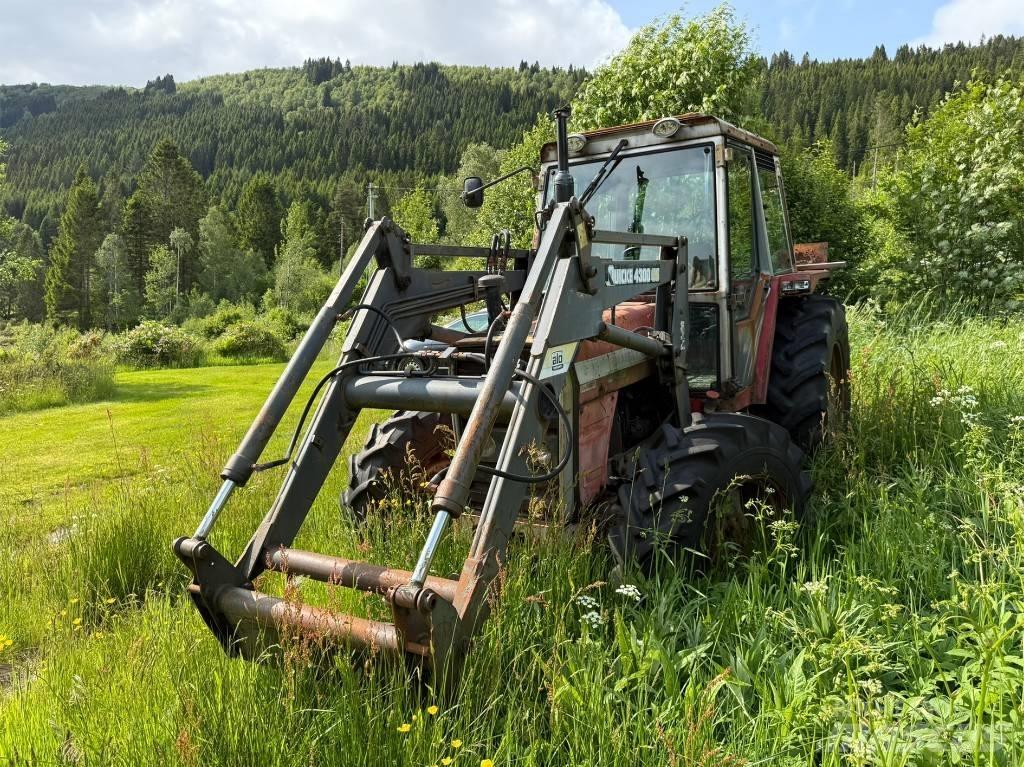 Massey Ferguson 675 Traktoren