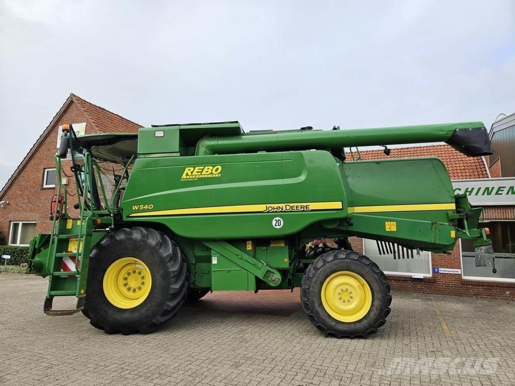 John Deere W540 Mähdrescher