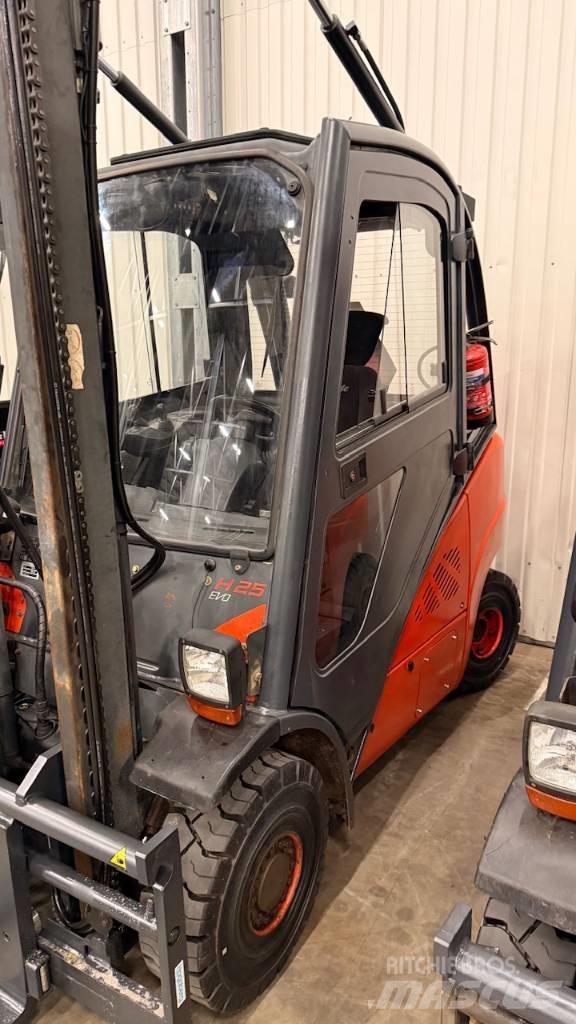 Linde H25D-02 Dieselstapler