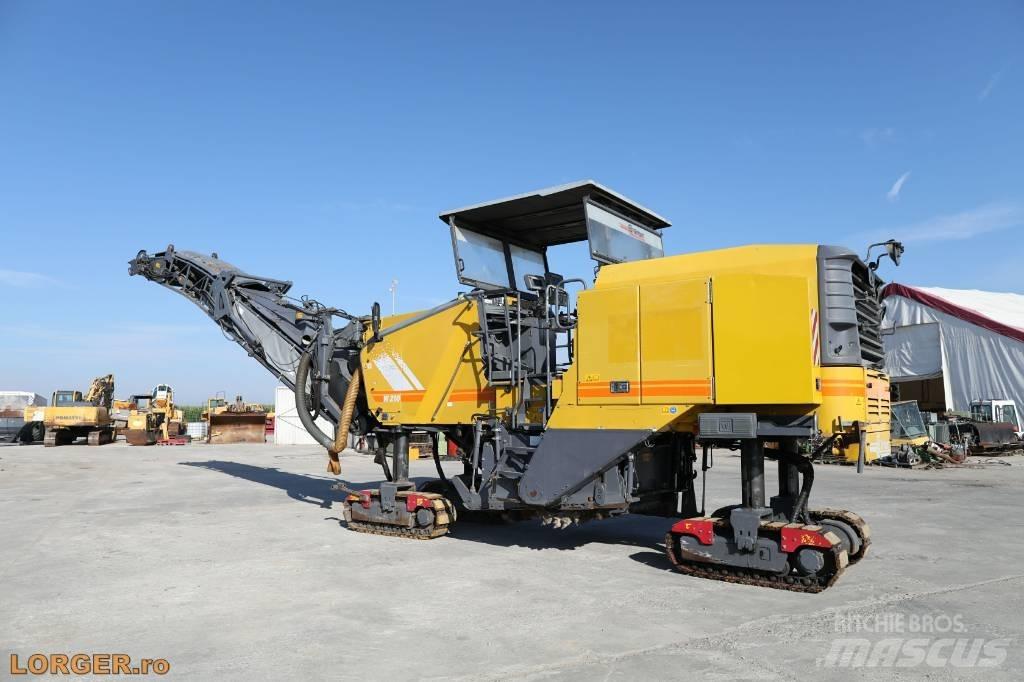 Wirtgen W 210 Asphaltfräsen