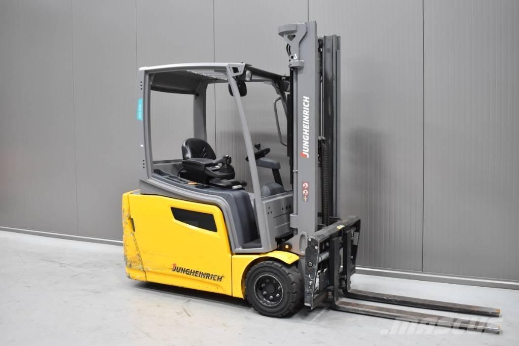 Jungheinrich EFG218 Elektrostapler