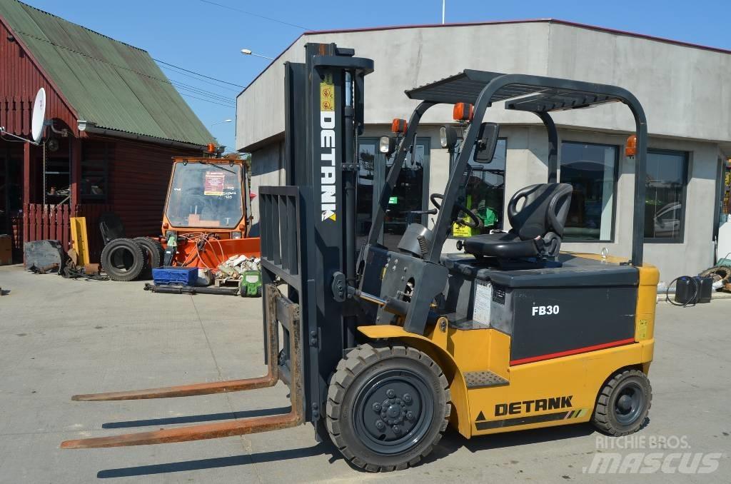 Detank FB30 Elektrostapler