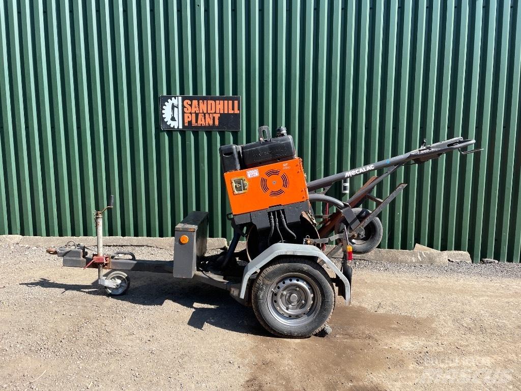 Mecalac MBR 71 Walzenzüge