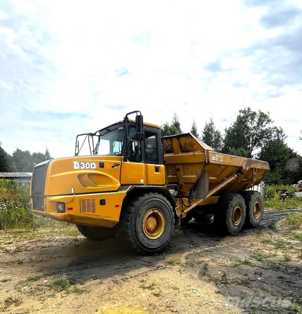 Bell 30D Dumper - Knickgelenk