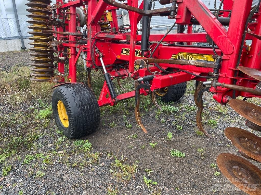 Väderstad Topdown500 Grubber