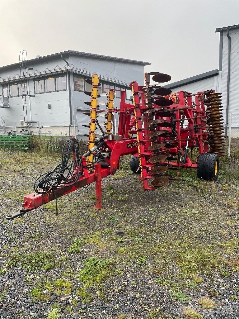 Väderstad Topdown500 Grubber