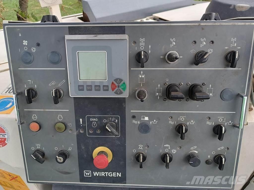 Wirtgen W100 F Betonsteinmaschinen