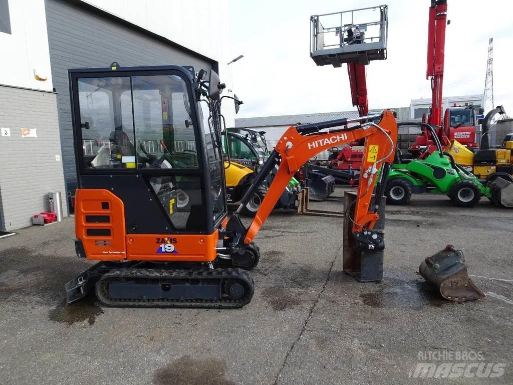 Hitachi ZX19-6CR Minibagger < 7t
