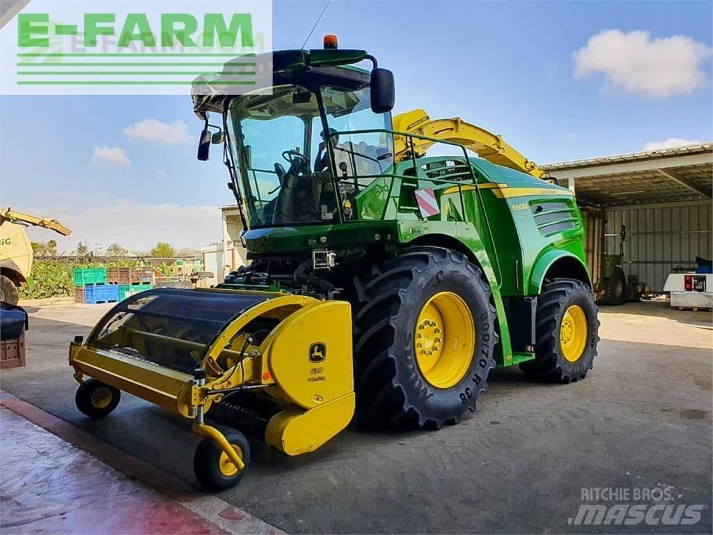 John Deere 8600I Selbstfahrende Häcksler