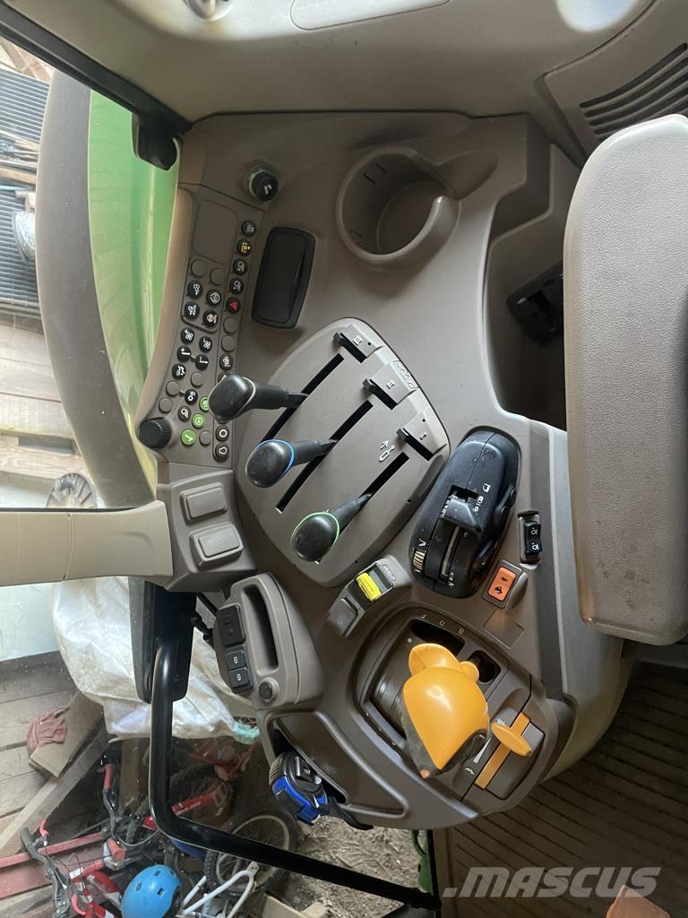 John Deere 6110M Traktoren