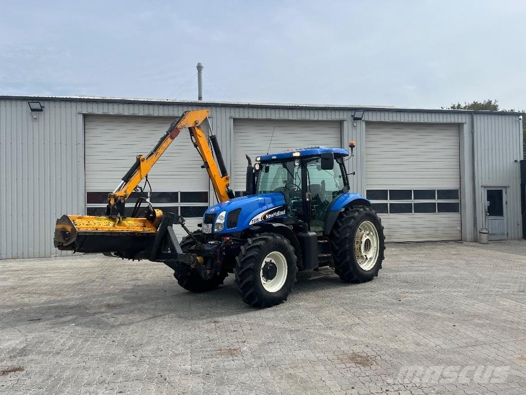 New Holland TS 115 A Traktoren