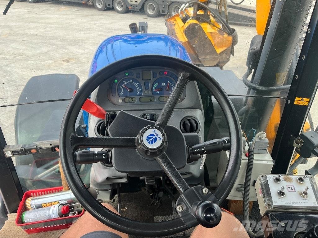 New Holland TS 115 A Traktoren