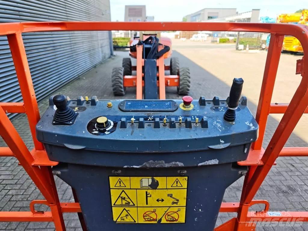 JLG E600 JP Gelenkteleskoparbeitsbühnen