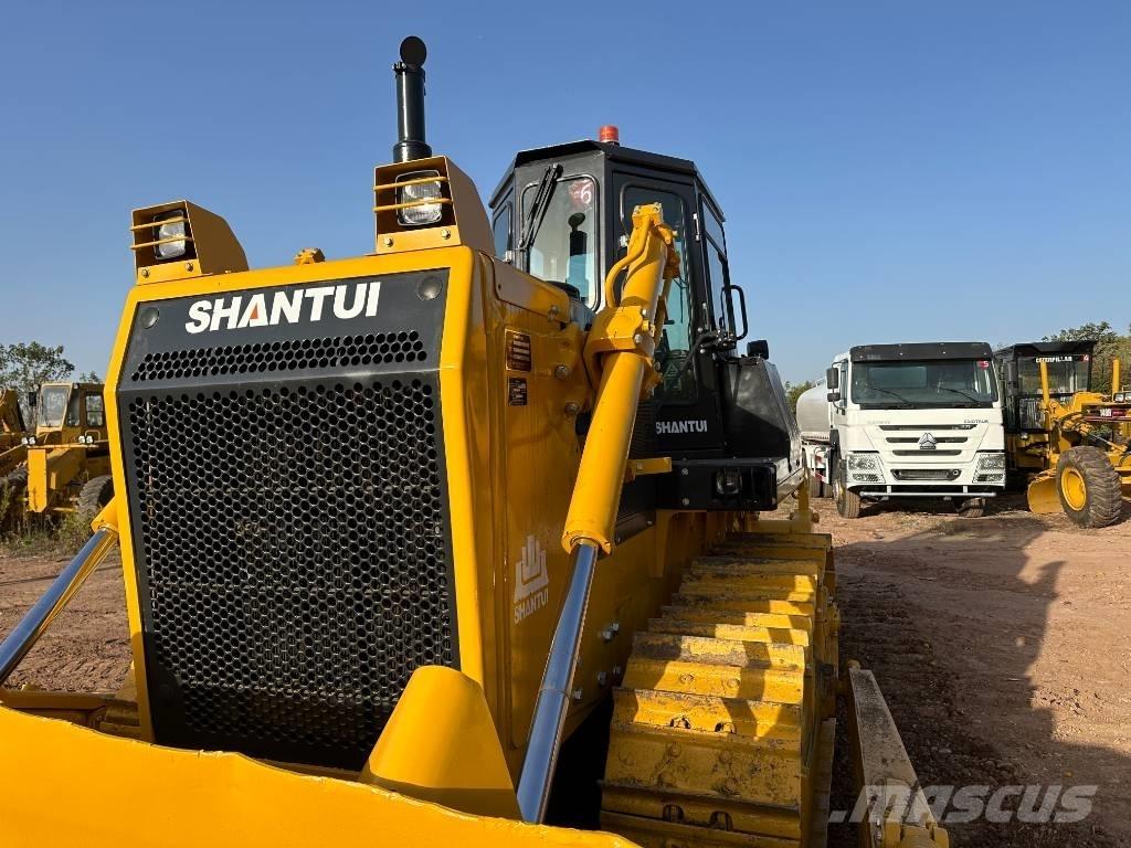 Shantui SD22 Bulldozer