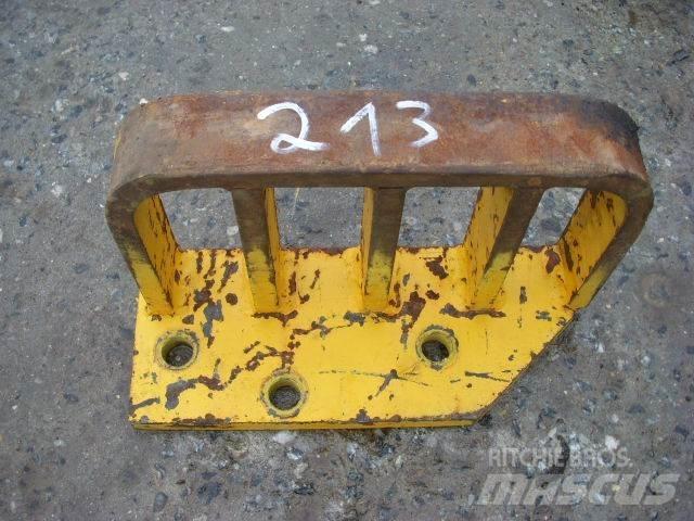 CAT (213) Tritt Chassis