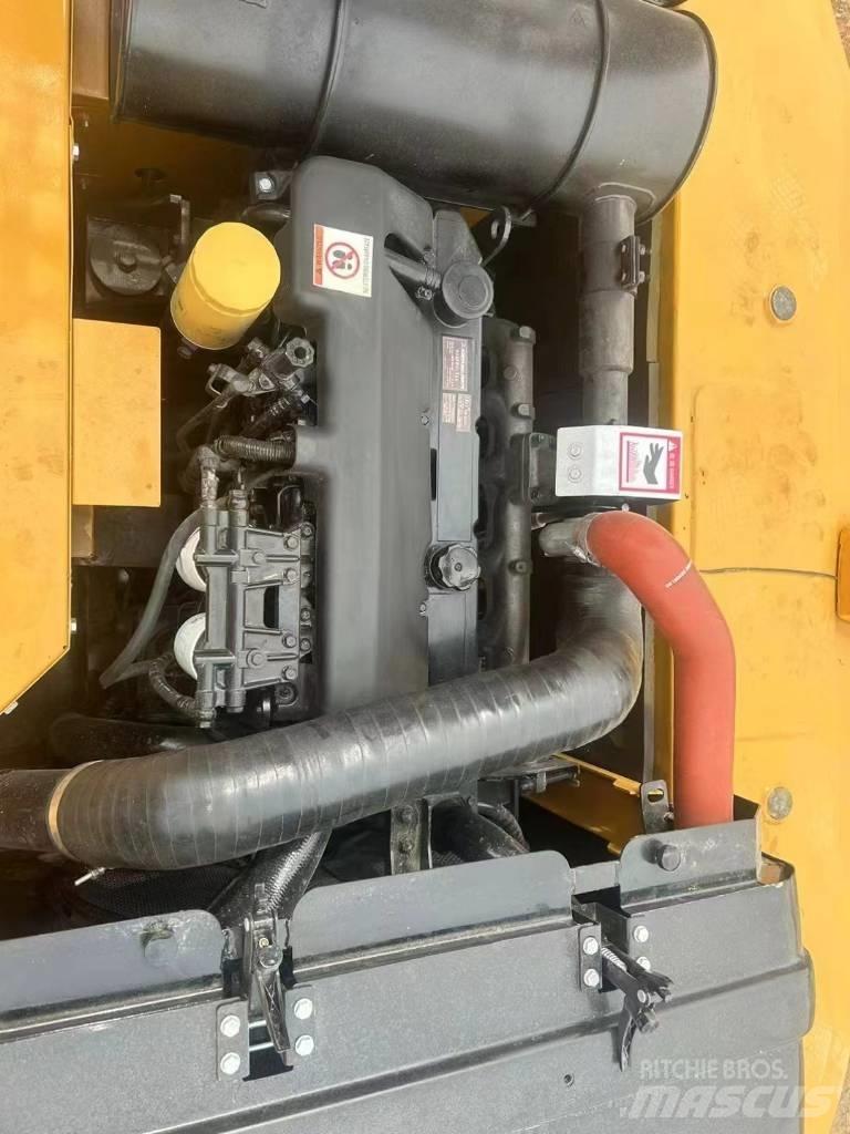 Sany SY 245 Raupenbagger
