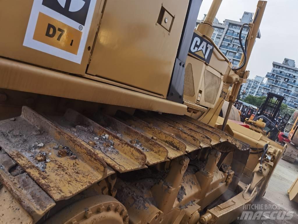 CAT D 7 G Grader