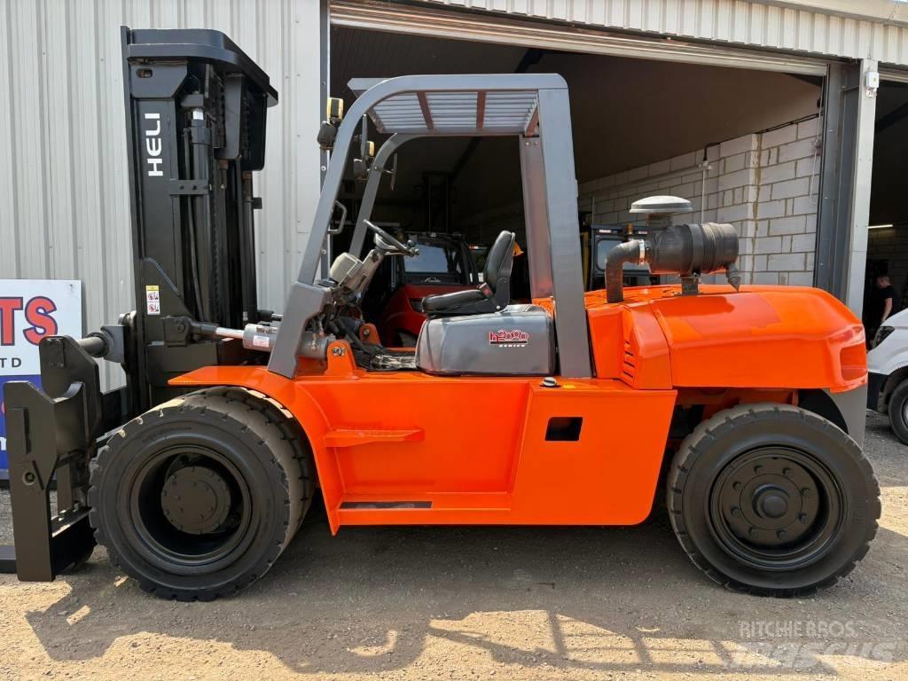 Heli HFD100 Dieselstapler