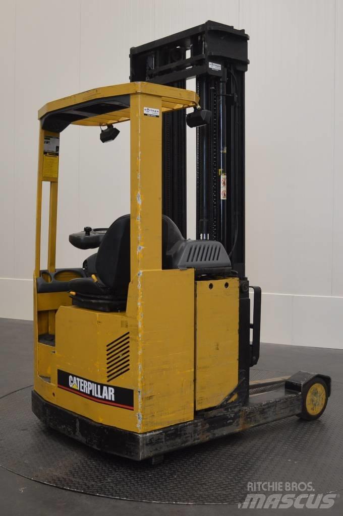 CAT NR 16 Reachtruck Schubmaststapler