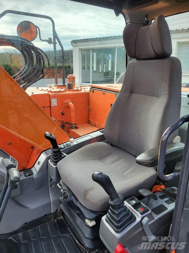 Doosan DX 140 LCR-3 Raupenbagger