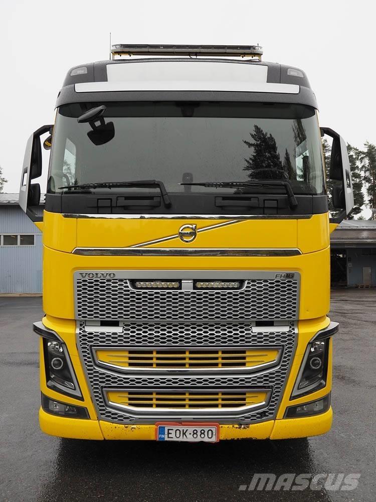 Volvo FH16 Kleinholztransporter