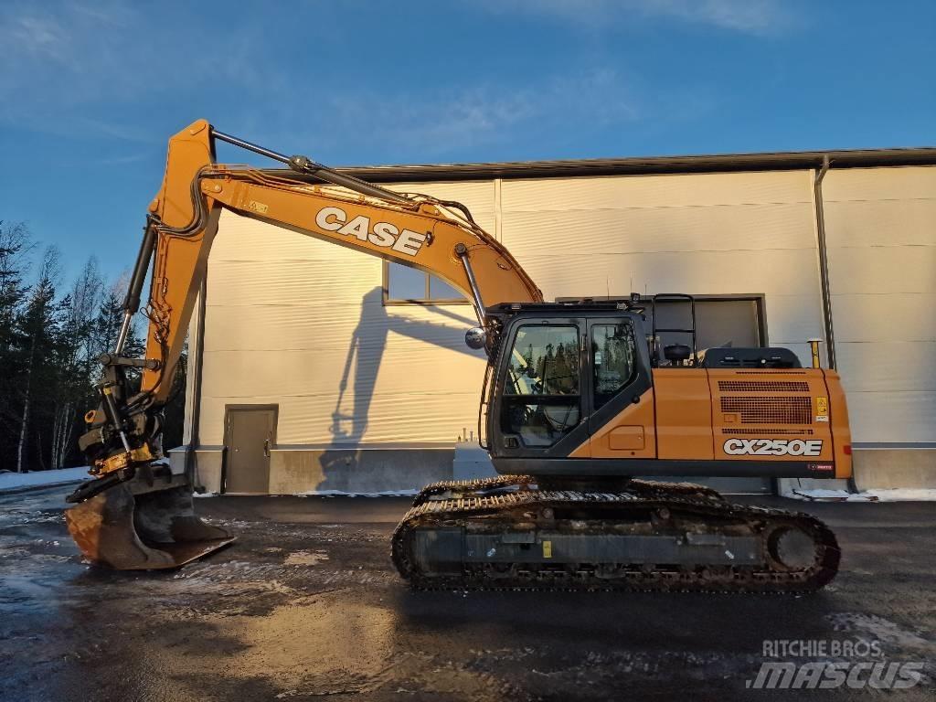 CASE CX250E Raupenbagger