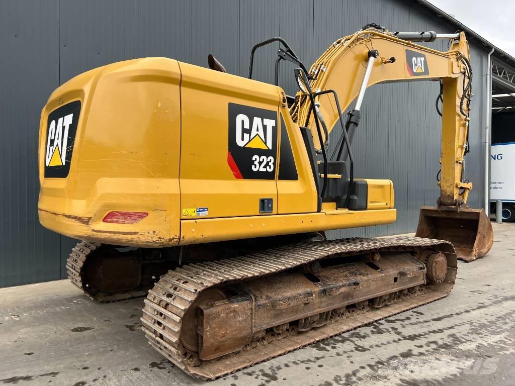 CAT 323 07A Raupenbagger