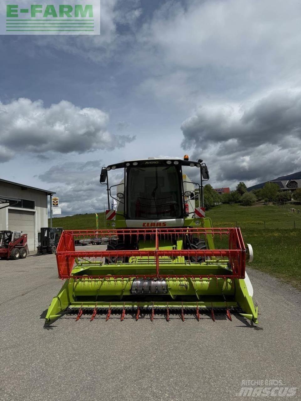CLAAS avero 160 Mähdrescher