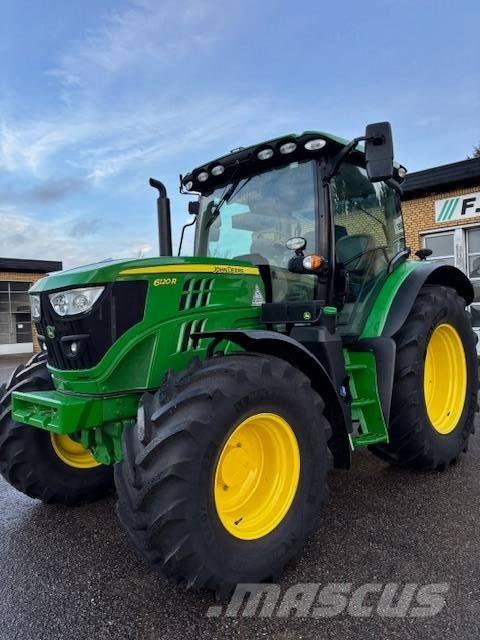 John Deere 6120 R Traktoren