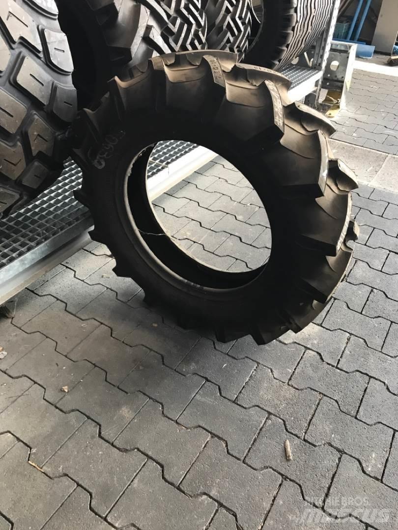 Pirelli 7.50-18 Reifen