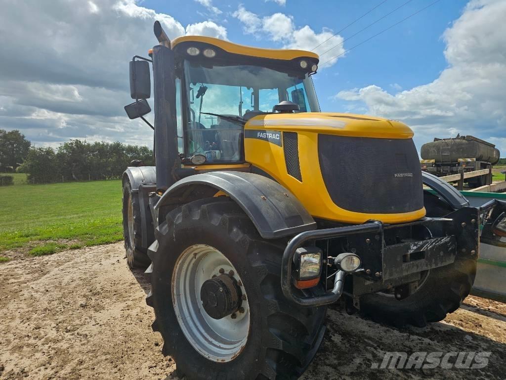 JCB Fastrac 3200 Traktoren