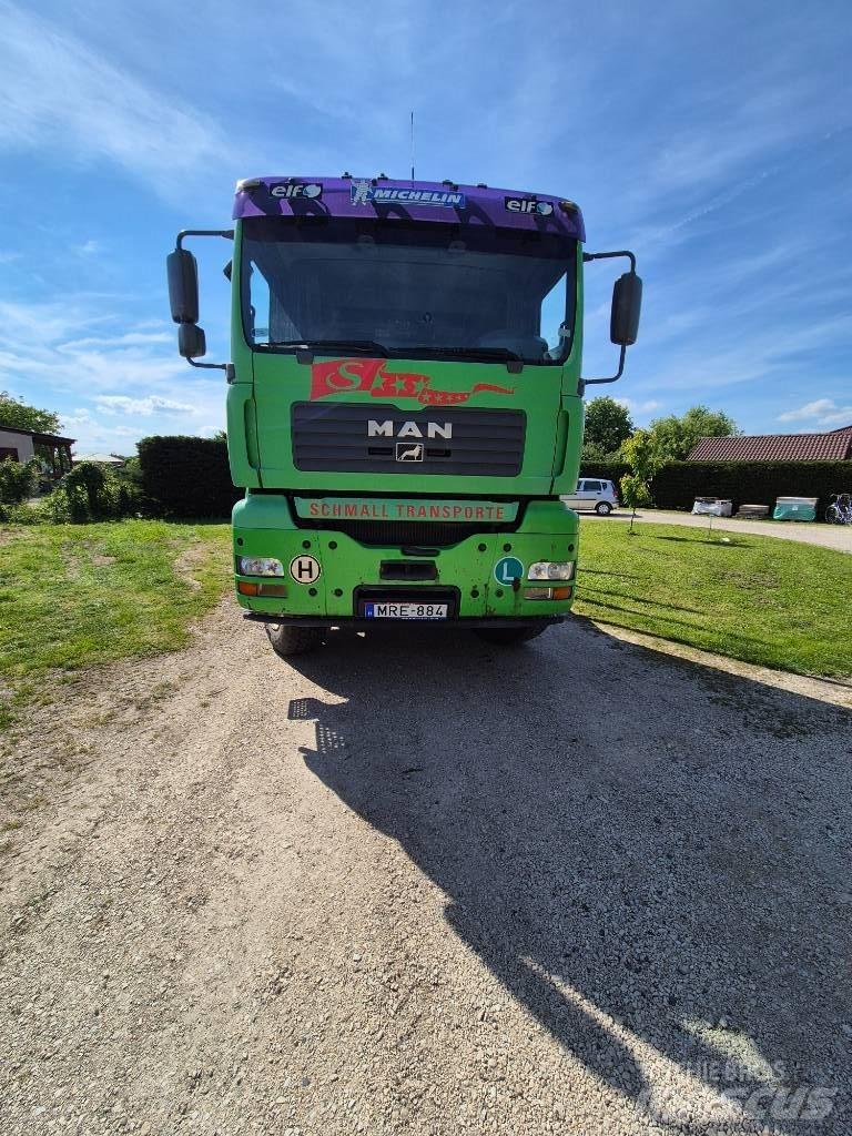 MAN 33.483 FDAC Holztransporter
