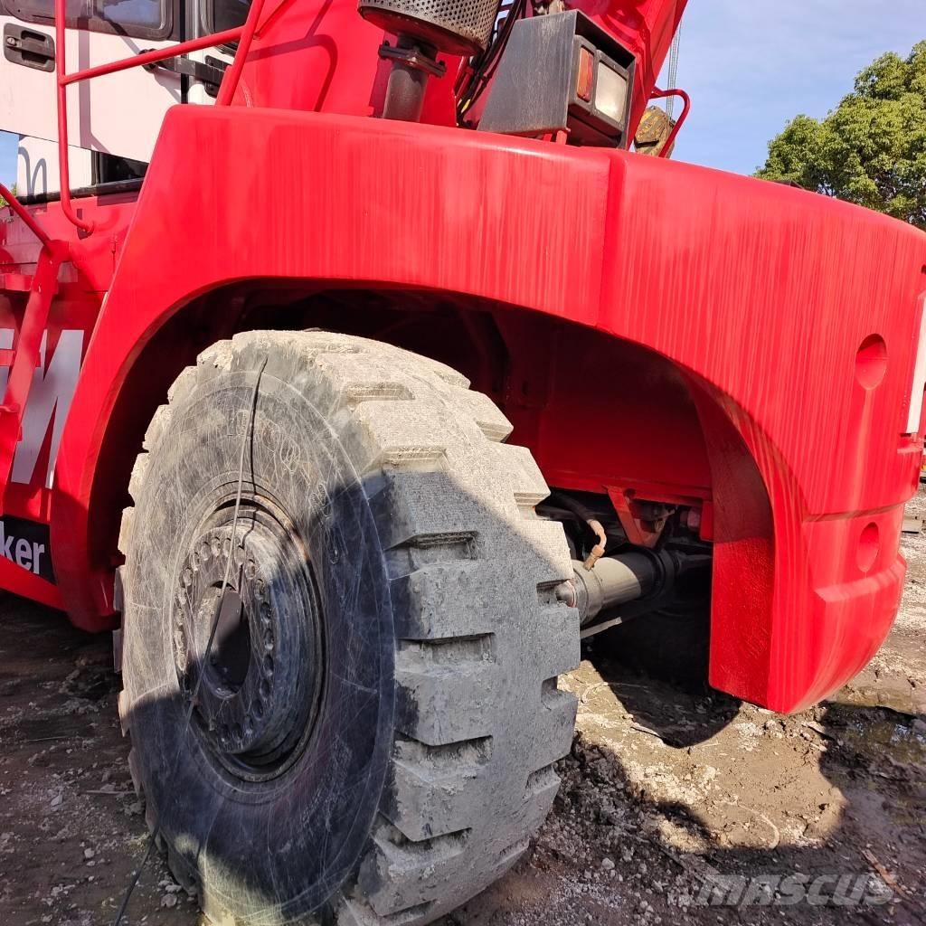 Fantuzzi CS 45 KM Reach-Stacker