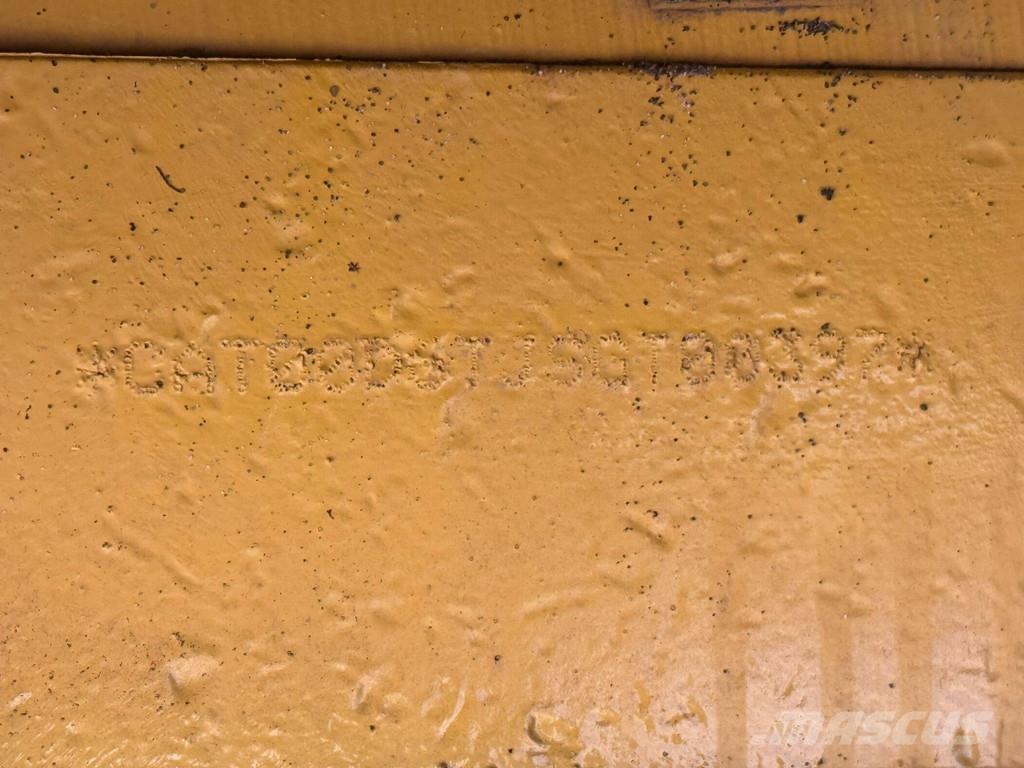 CAT D6T LGP Bulldozer