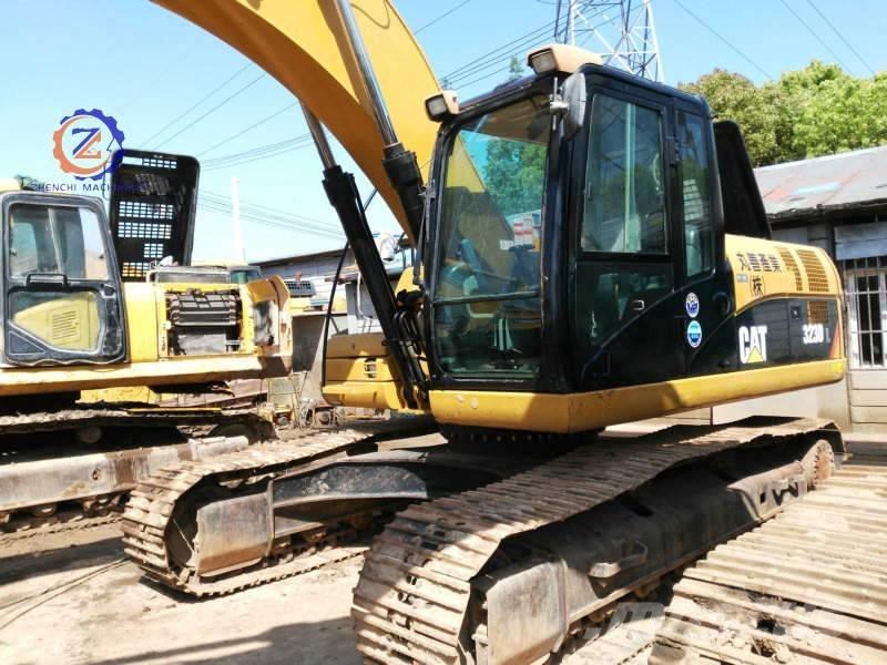 CAT 323 D L Raupenbagger