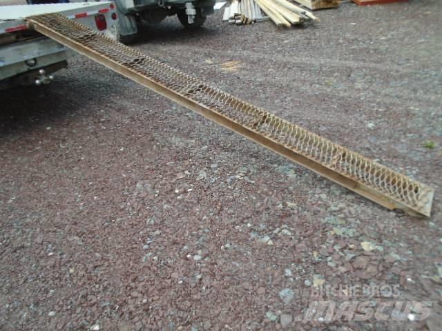 GMC C6500 Pritschenwagen/Pritschenwagen mit Seitenklappe